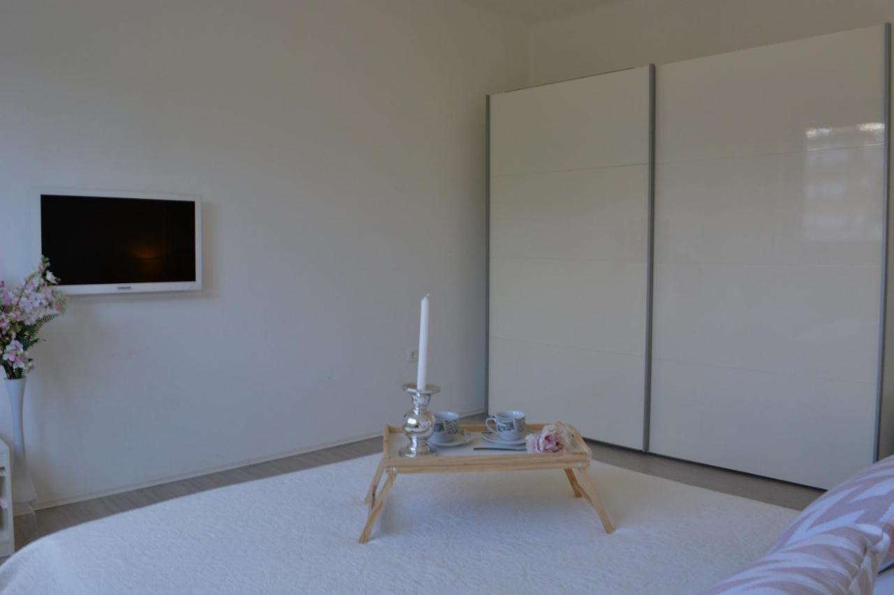 Apartment Seven Split Exterior photo
